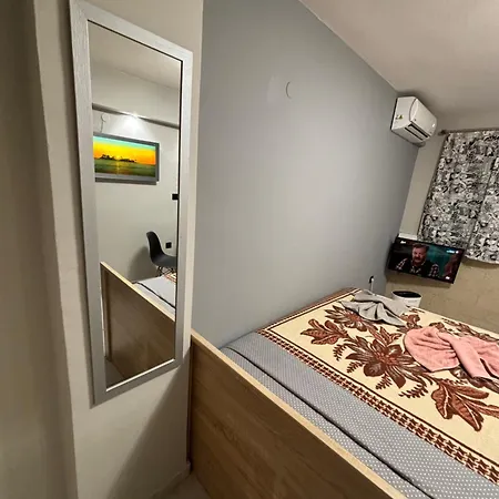 Jordans Room 12 Thessaloniki Exterior photo